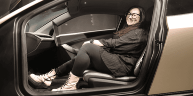 Vi hade äran att få se och provsitta i Teslas Cybercab, i en prototyp ska tilläggas. (Foto: Åsa Wallenrud)