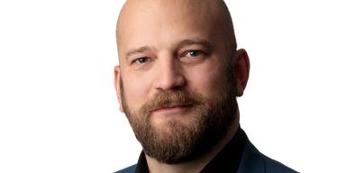 "Det är ingen aktie som jag kommer att bli geni-förklarad för närmsta halvåret men om jag tänker på var de kan vara om fem år så kan det bli riktigt bra", säger nyblivna fondförvaltaren Richard Bråse till Dagens PS om ett av sina innehav.