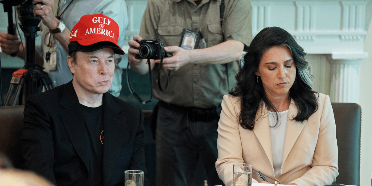 Elon Musk är inte populär på Tesla. Kommer styrelsen att ersätta honom? (Foto: Evan Vucci/AP/TT)