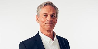 "Rymdindustrin växer snabbt och vi är nischade inom tydliga segment, där vi ser att det finns tillväxt, lönsamhet och förutsägbarhet", säger Rolf Hallencreutz, Veckans börsprofil och ordförande i svenska satellit-bolaget AAC Clyde Space som gått som en raket på börsen i år.