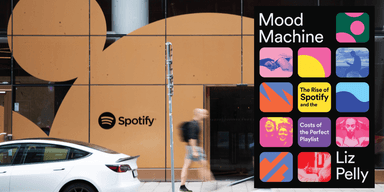 Här är den omtalade boken som ställer hela Spotify på sin kant. (Foto: Amazon och Caisa Rasmussen/TT)