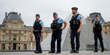 Den franska polisen, Police nationale, utreder en våg av kidnappningar mot kryptomiljonärer.