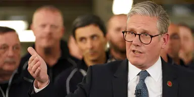 Storbritannien gynnas av ett nytt handelsavtal med USA enligt premiärminister Keir Starmer.
