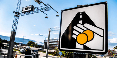 Går pengarna till rätt saker? Det ska Trafikanalys ta reda på. (Foto: Tomas Oneborg/SvD/TT)