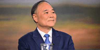 Enligt Eric Li, ordförande för både Geely och Volvo Cars, råder det en "allvarlig överkapacitet" inom sektorn. (Foto: Björn Larsson Rosvall/TT)