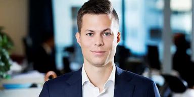 Mattias Montgomery, förvaltare på Carnegies småbolagsfond, har klart överpresterat börsen de senaste tre åren.