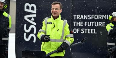 Statsminister Ulf Kristersson besöker börsbolaget SSAB.