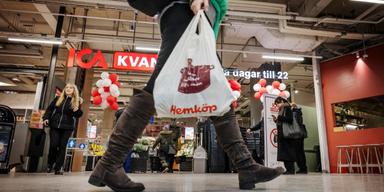 Klagar på konkurrens i handeln