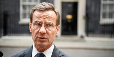 Statsminister Ulf Kristersson (M) får lägre betyg än både Andersson och Åkesson i flera centrala områden, enligt den nya mätningen.