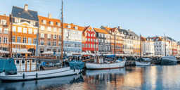 Världens bästa stad sprider sitt system för att tygla massturismen