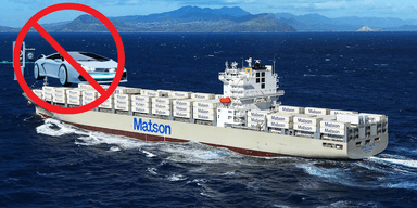 Rederiet Matson vill inte ha fler elbilar på sina skepp. (Foto: Matson och Canva, bilden är ett montage)