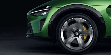 Väntetiden på bilen är 60 veckor vilket höjer andrahandsvärdet. (Foto: Xiaomi)