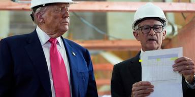 Trump vill hitta ett kryphål för att bli av med Powell, sedan de träffades under torsdagen.