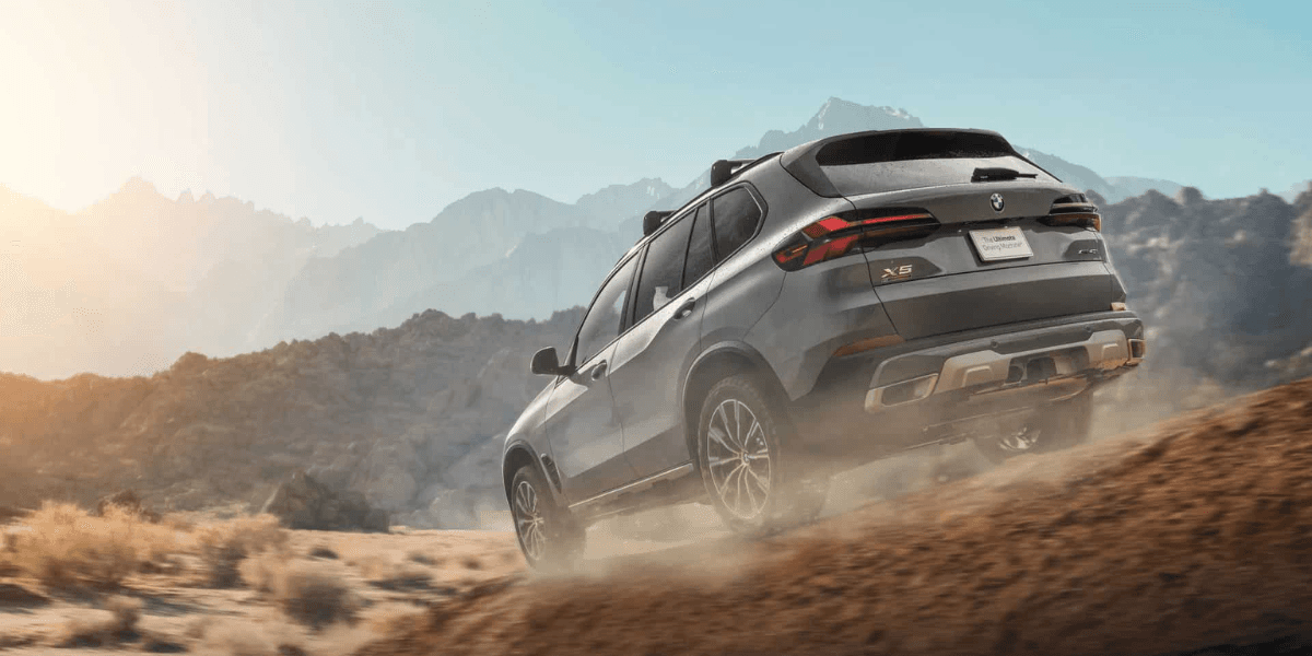 BMW X5 offroad. Men så här kommer inte G74 se ut. (Foto: BMW)