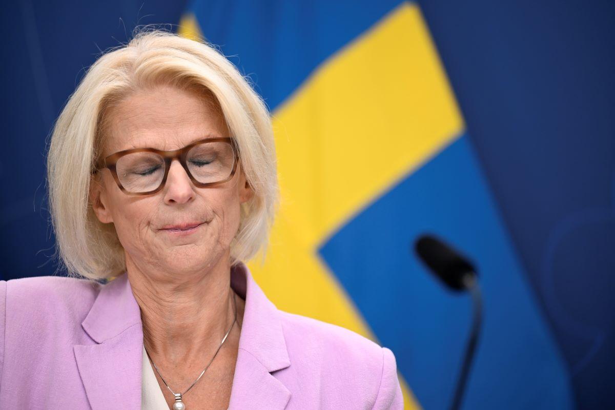 Finansminister Elisabeth Svantesson kan dra in både mer eller mindre pengar på ISK-skatten 2026.