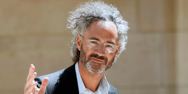 Alex Karp, kontroversiell CEO för Palantir, som leder bolaget genom börsframgångar och hård kritik för samarbeten med militär, Israel och immigrationsmyndigheter