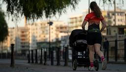 Barn har blivit en lyx för de rika