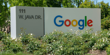 Google anklagas för intrång, men stämmer det? (Foto: Greg Bulla on Unsplash)