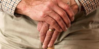Det gäller att hålla koll på avgifterna i pensionssparandet.