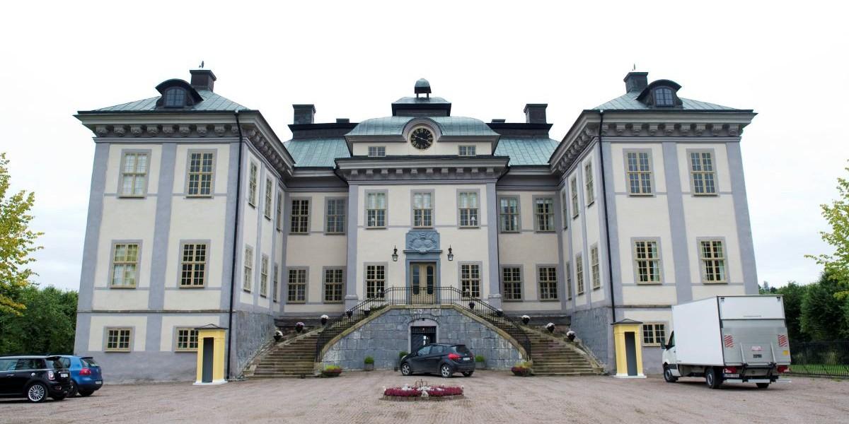 Staten vill sälja ut 37 historiska fastigheter