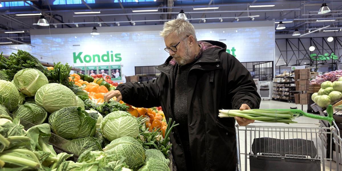 Nya siffror visar hur mycket hushållen lägger på frukt och grönsaker