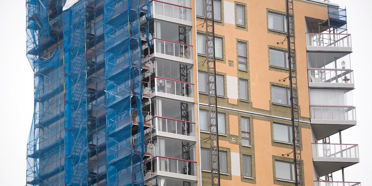 Arkivbild. Byggfel i nyproduktion kostar samhället miljardbelopp varje år och drabbar både hushåll och byggbransch.