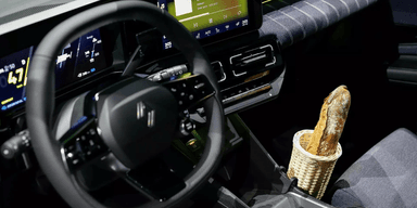 En bil med hållare för en baguette är alltid en vinnare. (Foto: Renault)