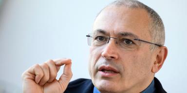 Putin-kritikern och Yukos-grundaren Michail Chodorkovskij lever i exil.
