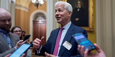 Oron tilltar på Wall Street