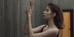 Duschtrenden som startade på hotell – nu sköljer den över oss