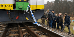 Växande militärmakt varnar sabotörer