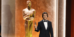 Efter fyra missade chanser – här tar Tom Cruise sin första Oscar