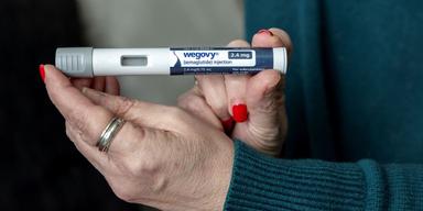 Fetmaläkemedlet Wegovy sålde sämre än väntat i kvartalet som gick vilket för börsjättens aktie på fall.