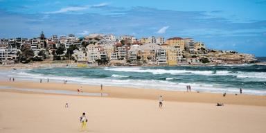 Bondi Beach är Sydneys mest kända strand.