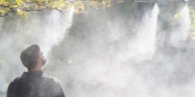 Dags att kyla ner sig. Världen går mot att bli runt 3 grader varmare.