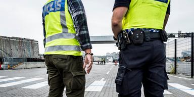 Gränspolisen slog larm efter att ha mött personer som saknade rätt att vistas i Sverige