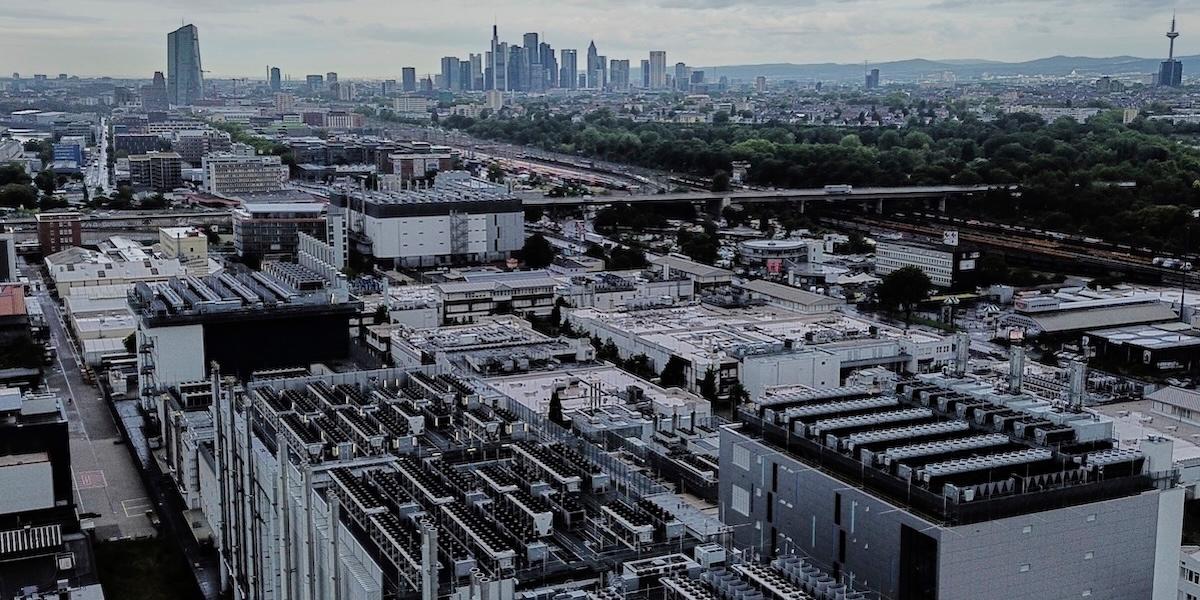 Datacenter leder vägen med nya batterier.