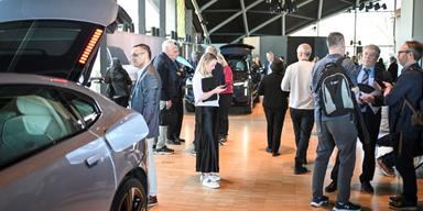 Volvo sparkar 220 i Göteborg