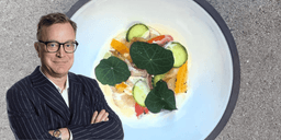 Viggo testar Nook på Högbergsgatan