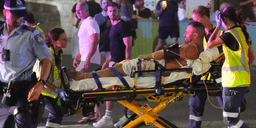 Terror på stranden – 12 döda i dåd mot judisk festival