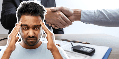 Bilparken förnyas och lånen kommer på köpet. Men hur illa är det ? (Foto: Canva, bilden är ett montage)