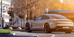 Tvärstopp – Porschebilar vägrar starta