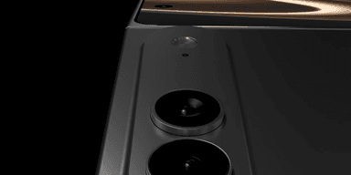 Sena på bollen med Apple-fansen lär köpa den. (Foto: ftp. på Youtube)