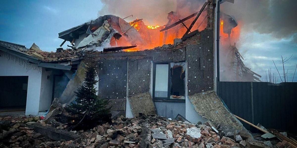 Tiotusentals män flyr militärtjänst i Ukraina