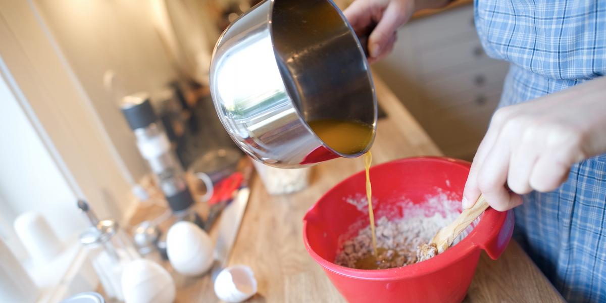 AI-genererade fejk-bakbloggar har exploderat på sociala medier