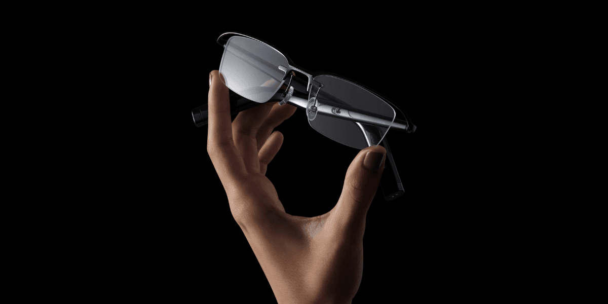 Ser ut som vanliga glasögon. Beter sig som ett headset. (Foto: Xiaomi)