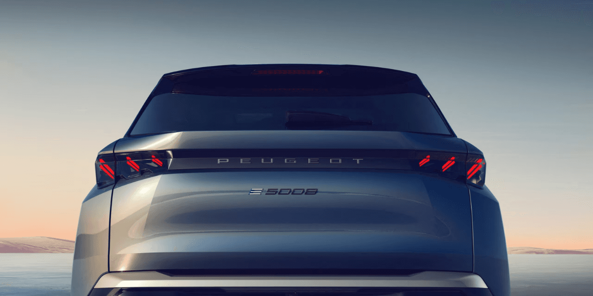 Vad tycker experterna om 5008? Det har vi tagit reda på. (Foto: Peugeot)