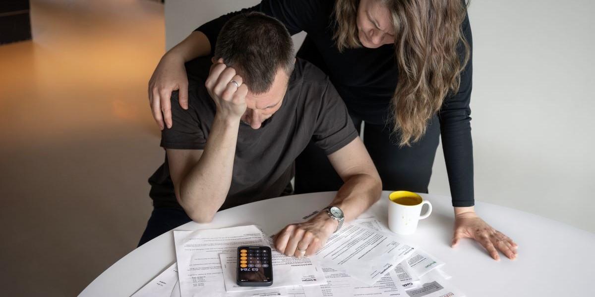 Världens skulder skenar under 2025.