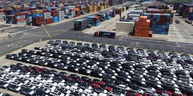 Kina minskar sin handel med Ryssland