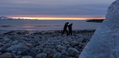 Det är extremt svårt och dyrt att bryta mineraler på Grönland, enligt experter
